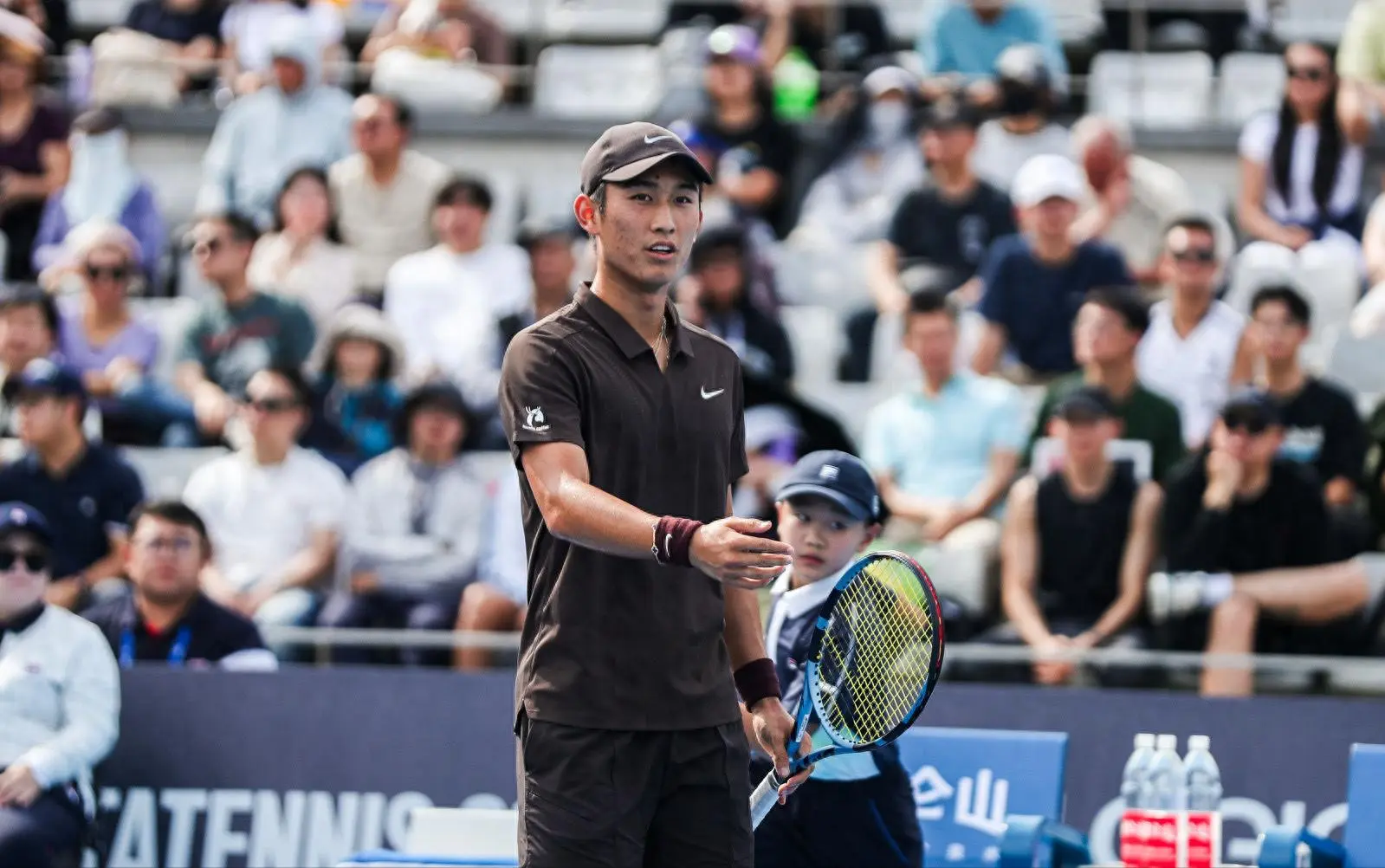 个关键的回, 小布情绪失 个关键的回, 小布情绪失