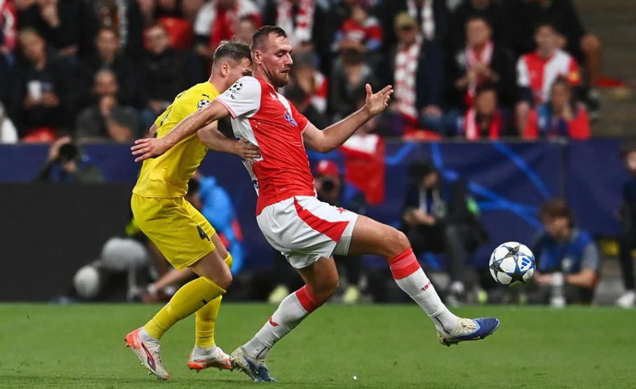 首次对决 首次对决