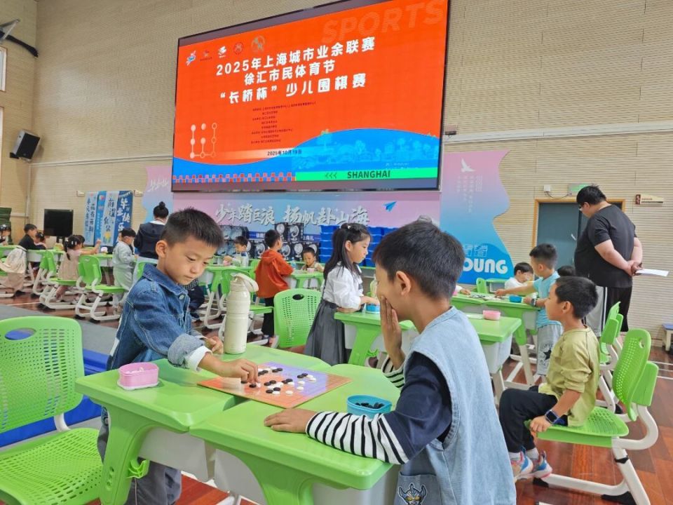 李梦婷, 彩舞台, 编辑 李梦婷, 彩舞台, 编辑